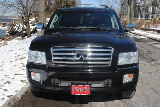 Infiniti QX56 2005 photo 4