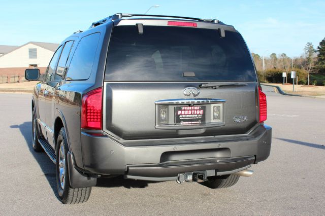 Infiniti QX56 2006 photo 3