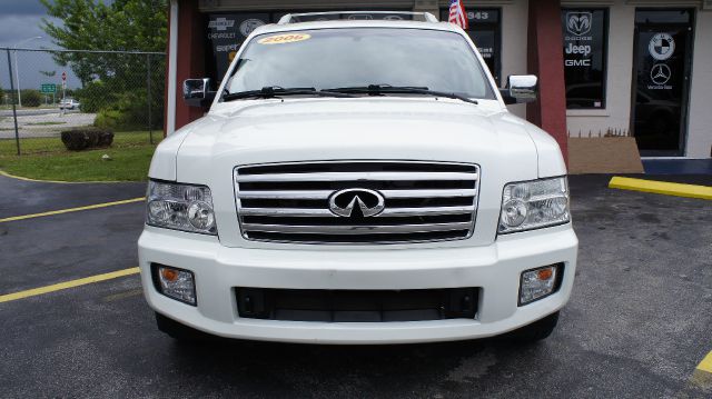Infiniti QX56 2006 photo 2