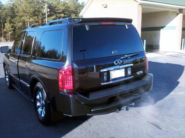 Infiniti QX56 2006 photo 3