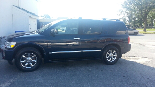 Infiniti QX56 2007 photo 3