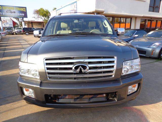 Infiniti QX56 2007 photo 2