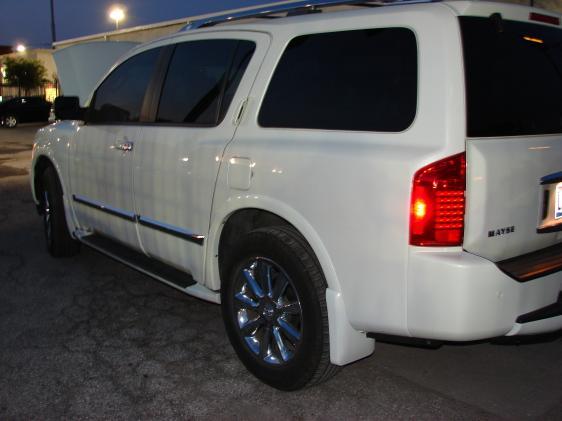 Infiniti QX56 2008 photo 1