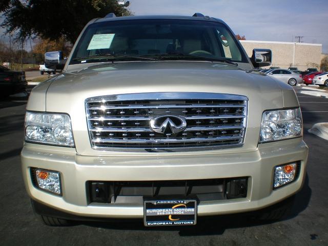 Infiniti QX56 2008 photo 2