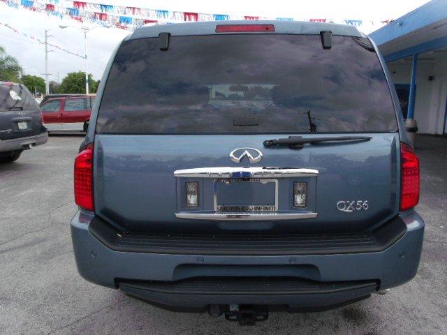 Infiniti QX56 2008 photo 4