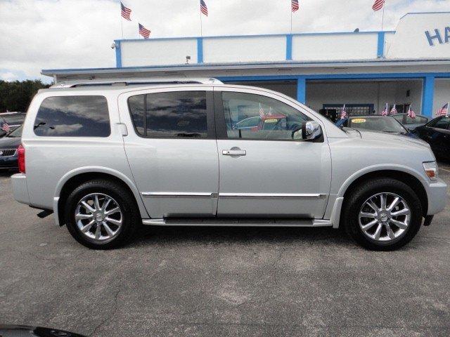 Infiniti QX56 2008 photo 1