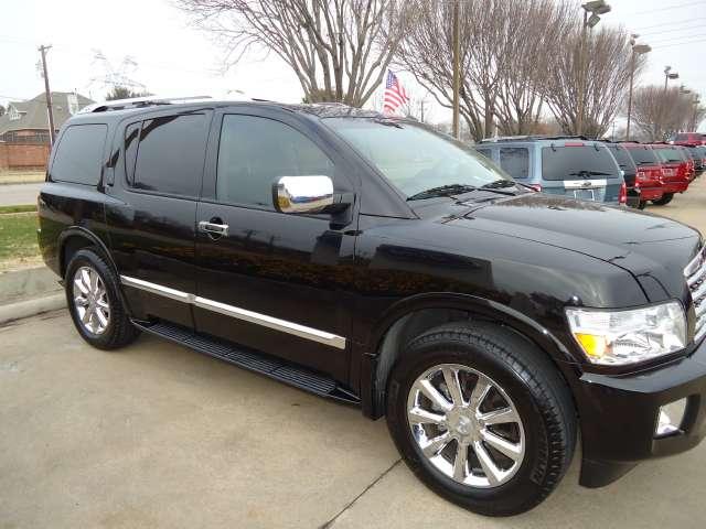 Infiniti QX56 2008 photo 2