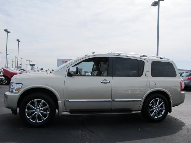 Infiniti QX56 2008 photo 1