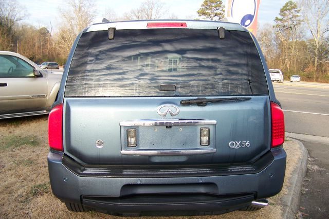 Infiniti QX56 2008 photo 4