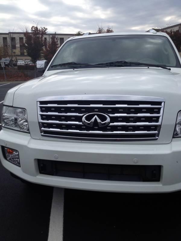 Infiniti QX56 2008 photo 1