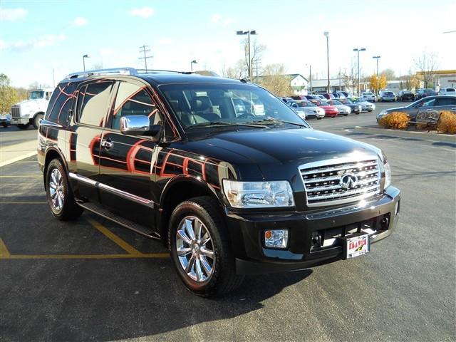 Infiniti QX56 2008 photo 2