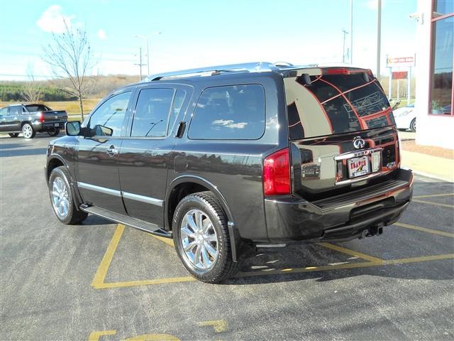 Infiniti QX56 2008 photo 4