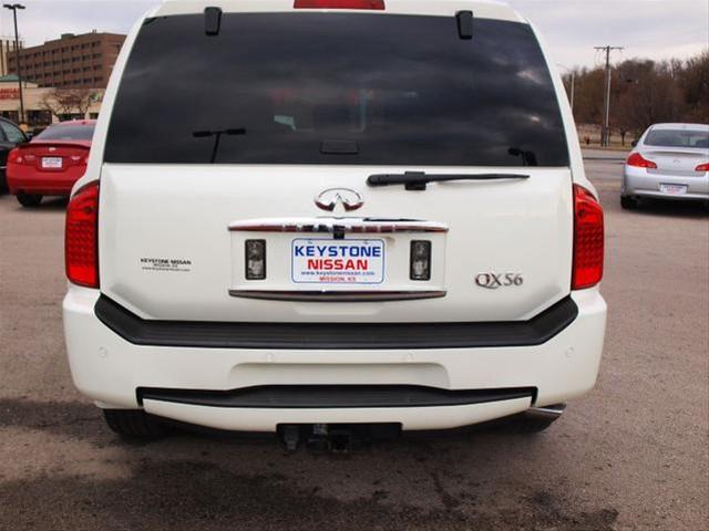 Infiniti QX56 2008 photo 5