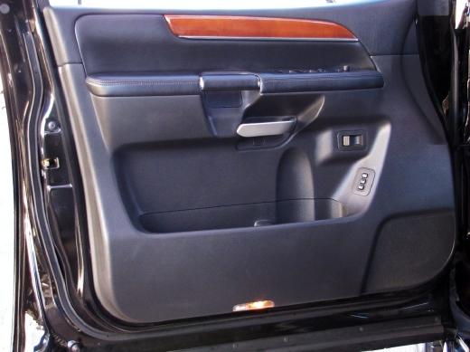 Infiniti QX56 2008 photo 5