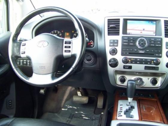 Infiniti QX56 2008 photo 1