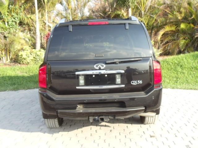 Infiniti QX56 2009 photo 1