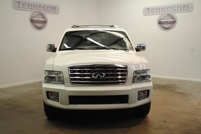 Infiniti QX56 2010 photo 24