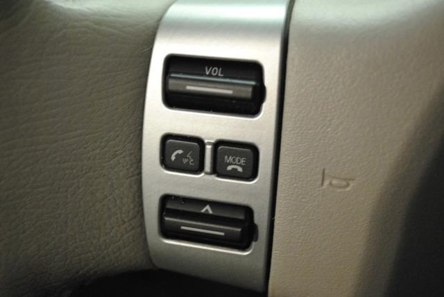 Infiniti QX56 2010 photo 16