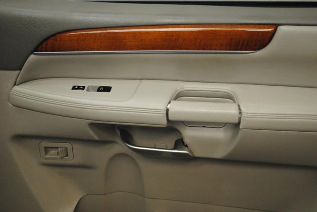 Infiniti QX56 2010 photo 6