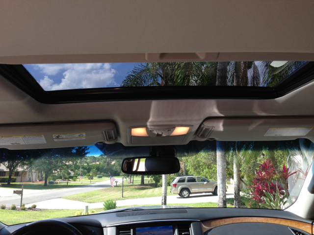 Infiniti QX56 2012 photo 8