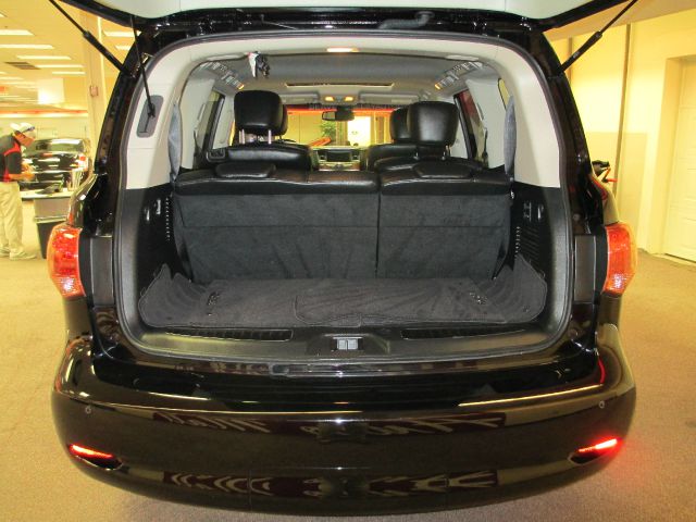 Infiniti QX56 Ram 3500 Diesel 2-WD SUV