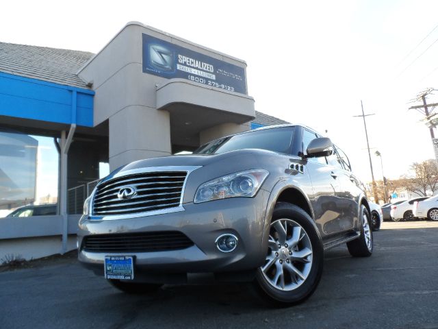 Infiniti QX56 2013 photo 3