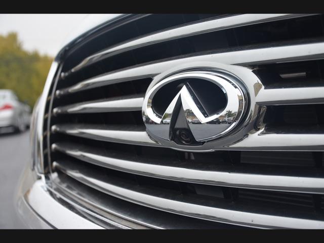 Infiniti QX80 2014 photo 2
