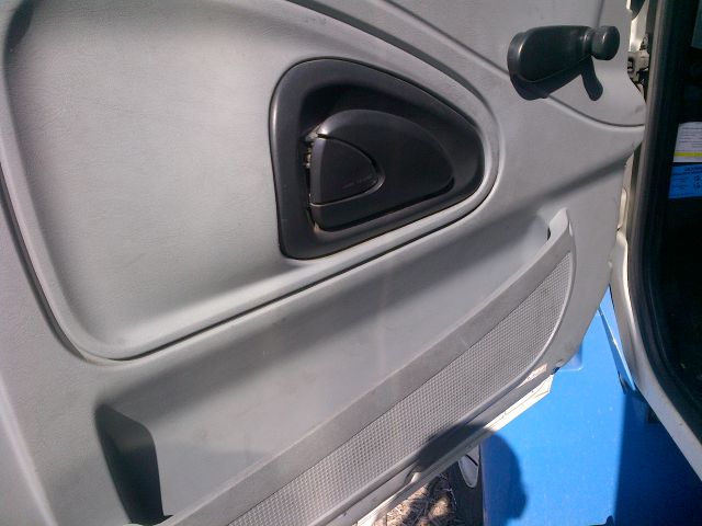 International 4300 2005 photo 3