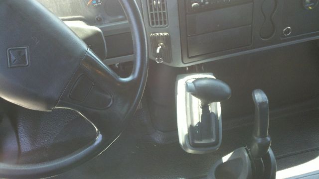 International 4300 2007 photo 1