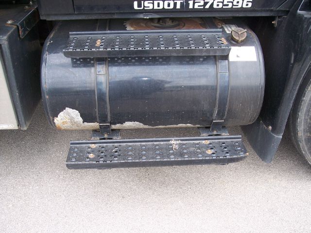 International 4300 RollBack 2005 photo 13