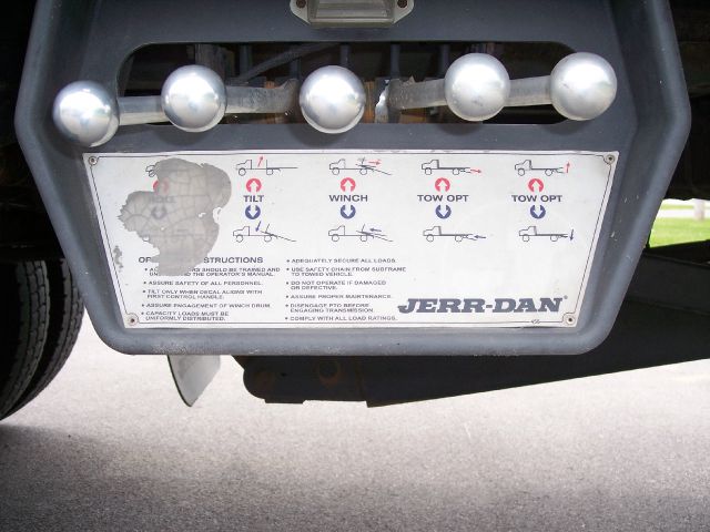 International 4300 RollBack 2005 photo 7