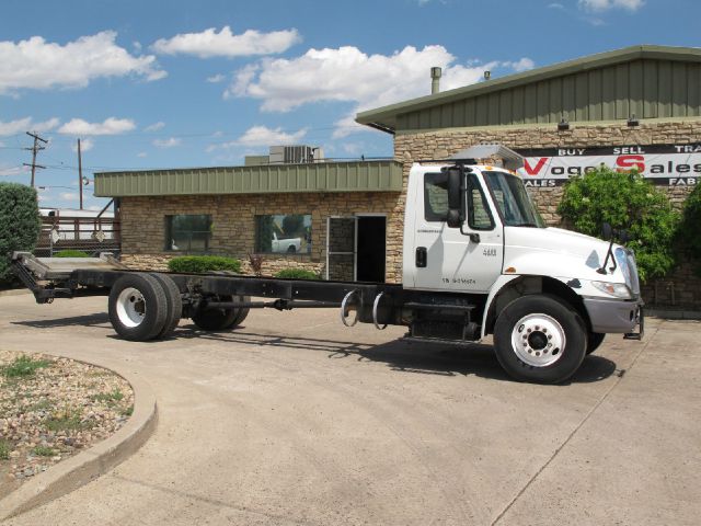 International 4400 2005 photo 4