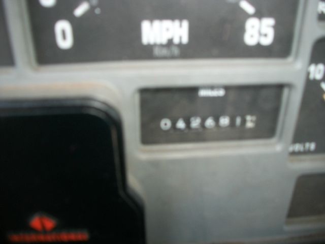 International 4600 1993 photo 11