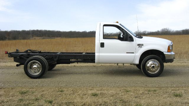 International 4700 1999 photo 4