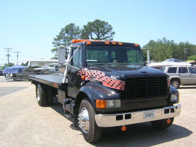 International 4700 2000 photo 14