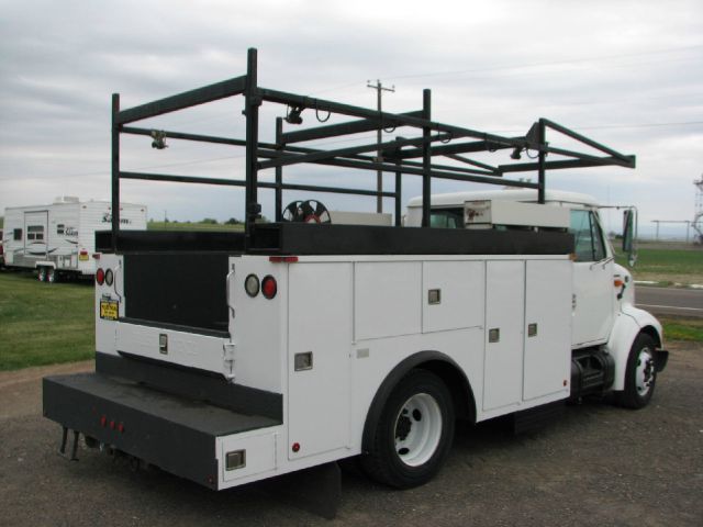 International 4700 2000 photo 12