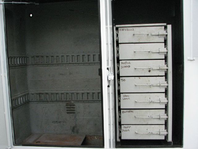 International 4700 2000 photo 7