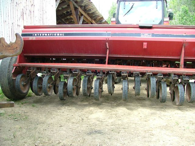 International 5100 SOYBEAN SPECIAL DRILL 1990 photo 10