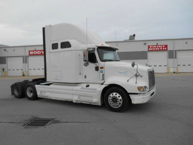 International 9400 2005 photo 3