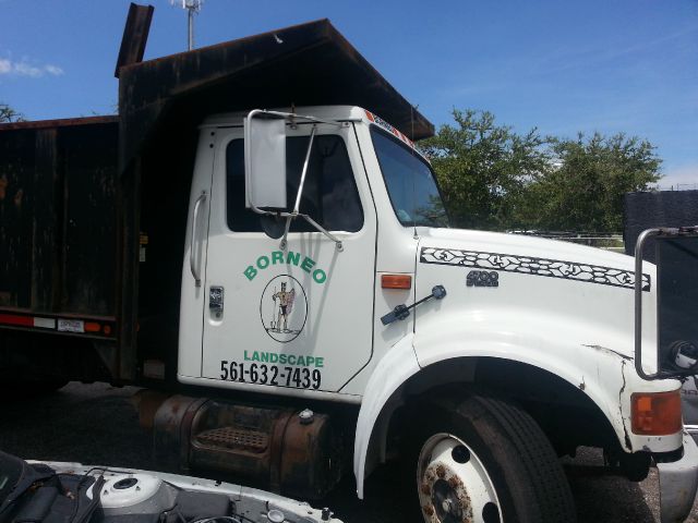 International DT4700 1995 photo 2