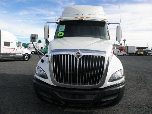 International Prostar 2010 photo 2