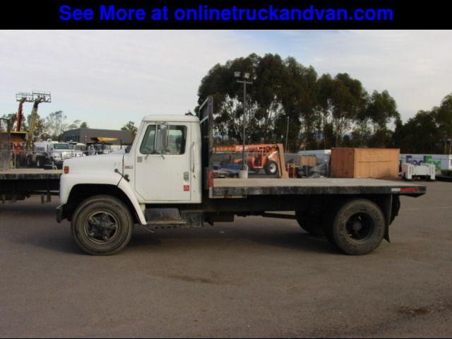 International S 1900 1986 photo 3