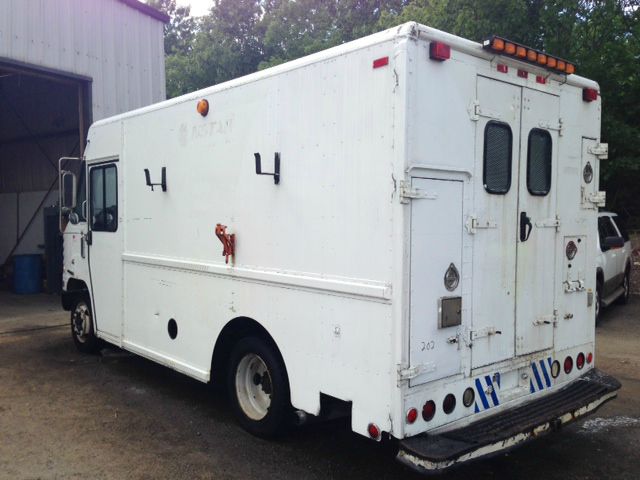 International Service Truck 2014 photo 2