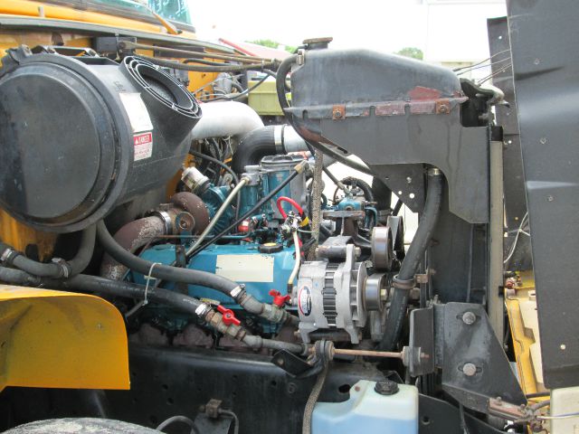 International T444E 1995 photo 3