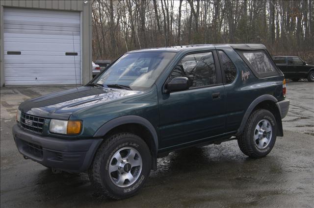 Isuzu Amigo XR Sport Utility