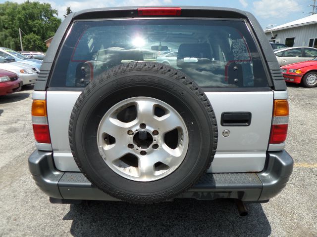 Isuzu Amigo 1999 photo 1