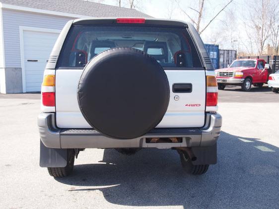 Isuzu Amigo 1999 photo 1