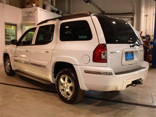 Isuzu Ascender 2004 photo 1