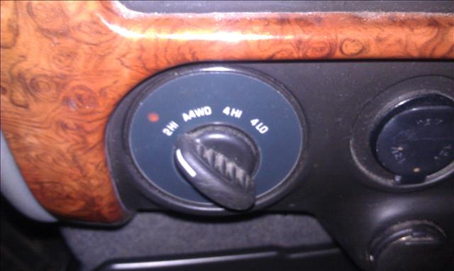 Isuzu Ascender 2004 photo 1