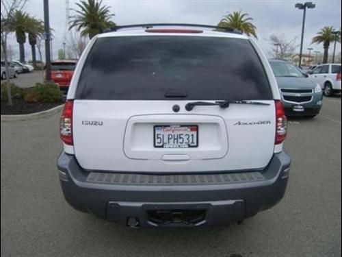 Isuzu Ascender 2004 photo 2